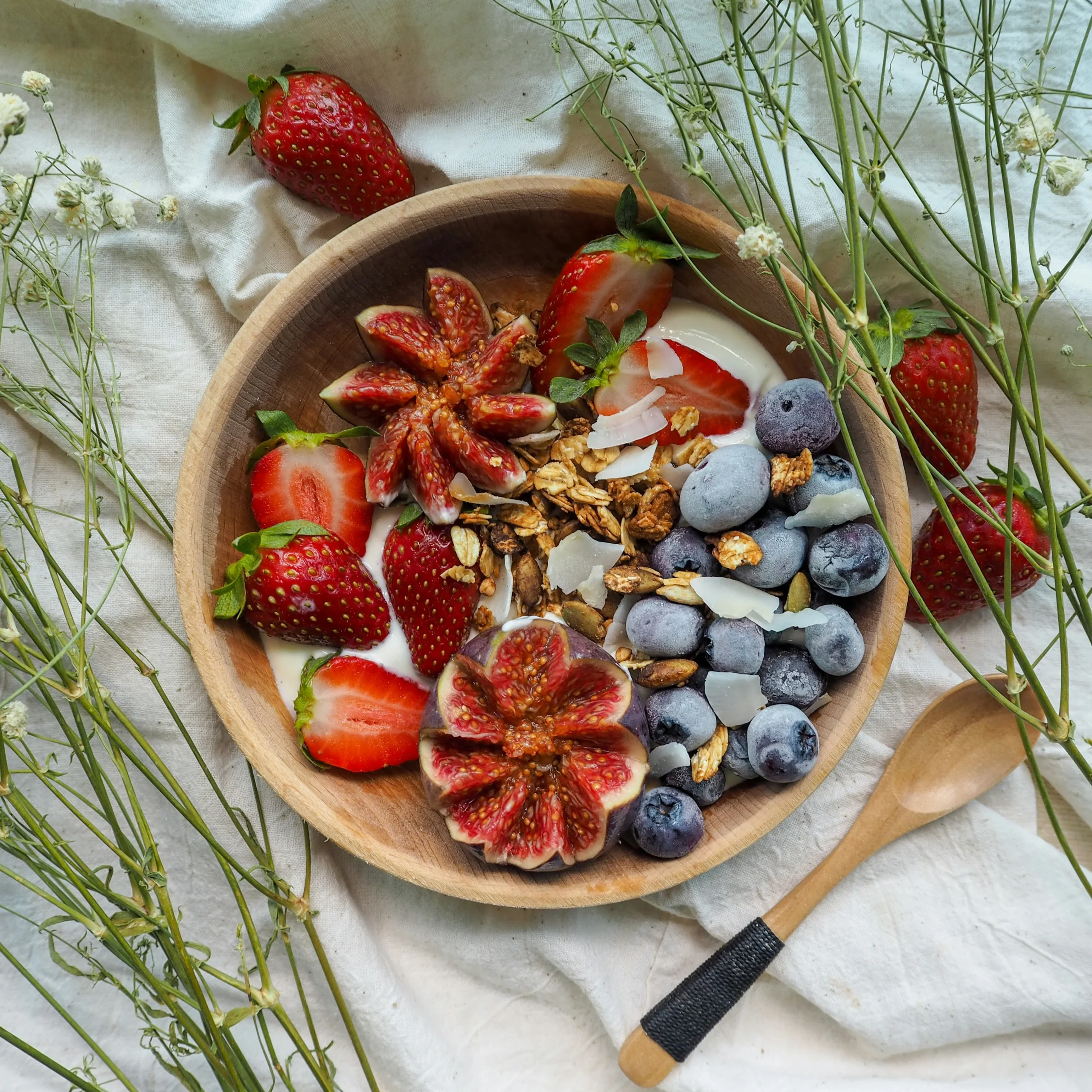 Colorful fruit salad for healthy living